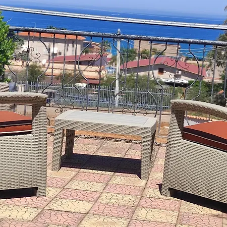 Casale Mare Monte بيت للعطل *
