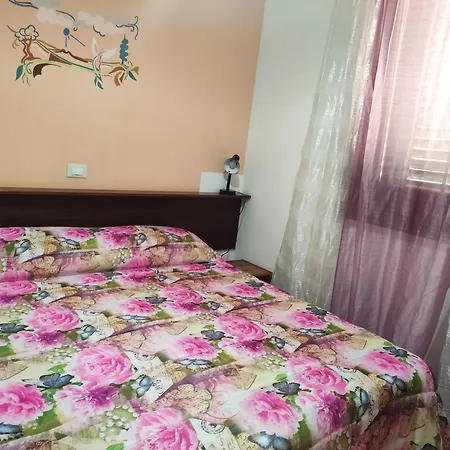 Casale Mare Monte بيت للعطل باليستراتي